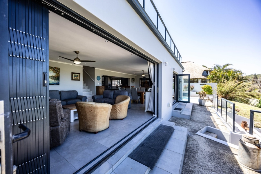 7 Bedroom Property for Sale in Cintsa East Eastern Cape